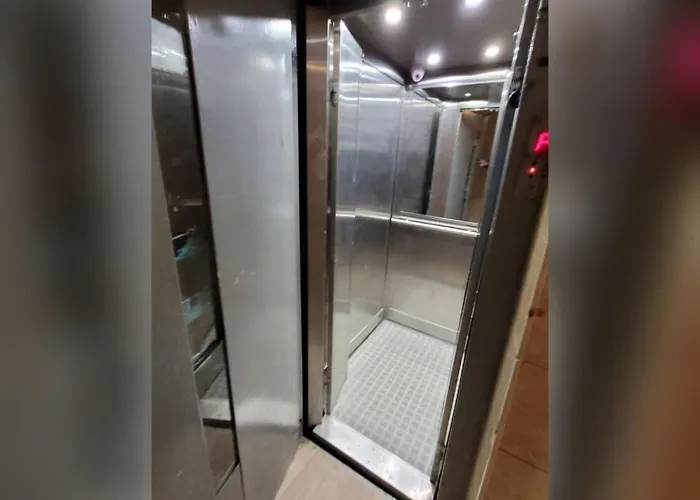 Anastasia 28 A * بوخارست